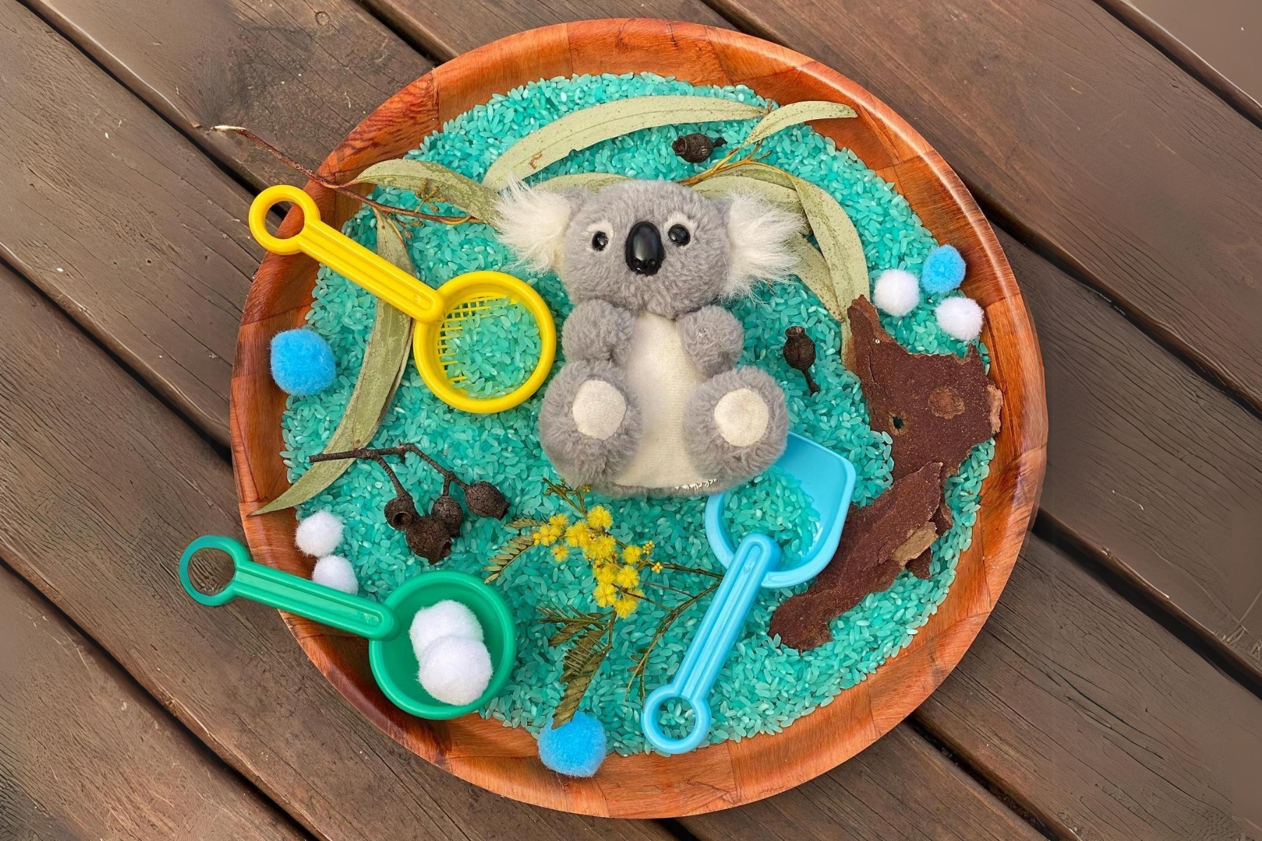 Eucalyptus-scented sensory play for story time